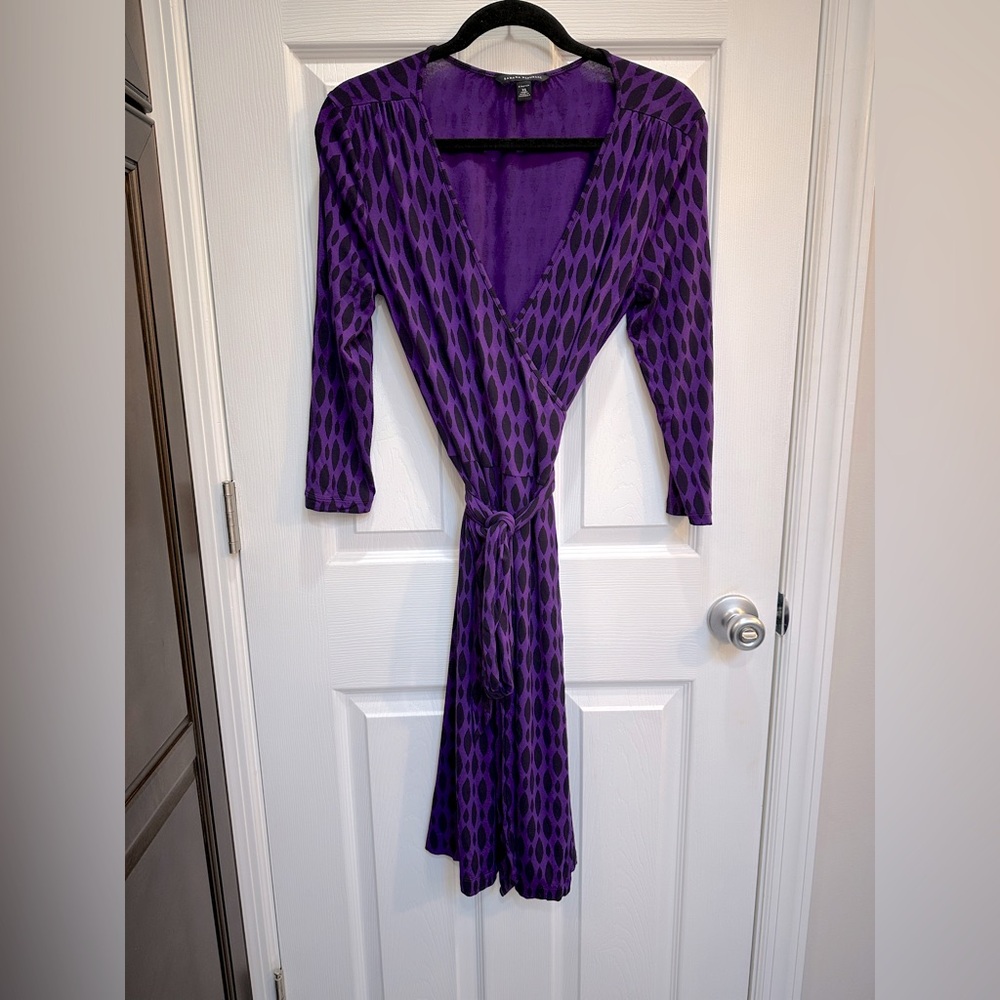 Banana Republic purple and black wrap dress in xs